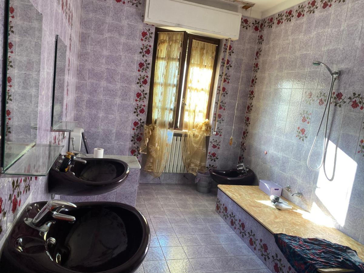 Zona Pirri Casa Notte A Cagliari Hotel Buitenkant foto
